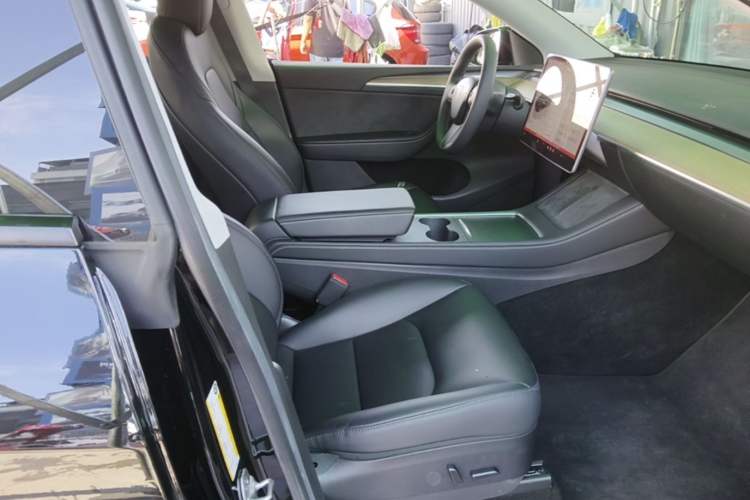 Used Tesla Model Y 2022 Revised Version Rear-Wheel Drive Right Front Seat