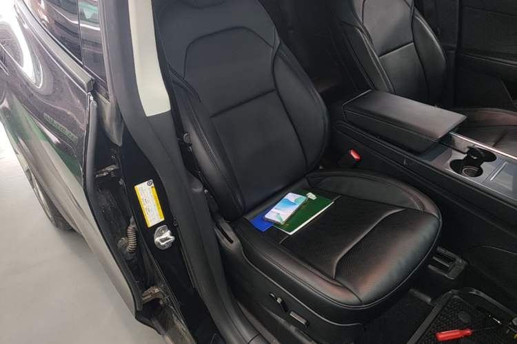 Used Tesla Model Y 2022 Revised Version Long-Range All-Wheel Drive Right Front Seat