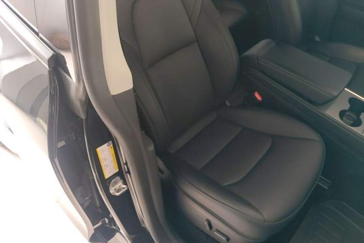 Used Tesla Model Y 2022 Revised Version Rear-Wheel Drive Right Front Seat