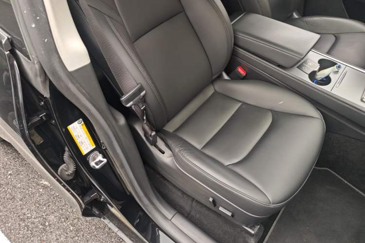 Used Tesla Model Y 2022 Revised Version Rear-Wheel Drive Right Front Seat
