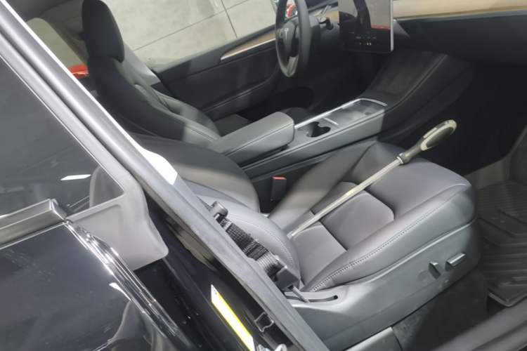 Used Tesla Model Y 2022 Revised Version Long-Range All-Wheel Drive Right Front Seat