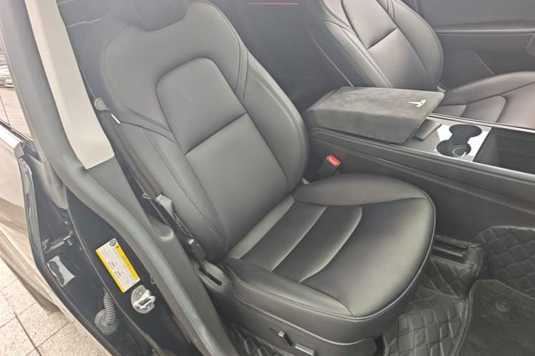 Used Tesla Model Y 2022 Revised Version Rear-Wheel Drive Right Front Seat
