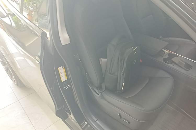 Used Tesla Model Y 2022 Revised Version Rear-Wheel Drive Right Front Seat