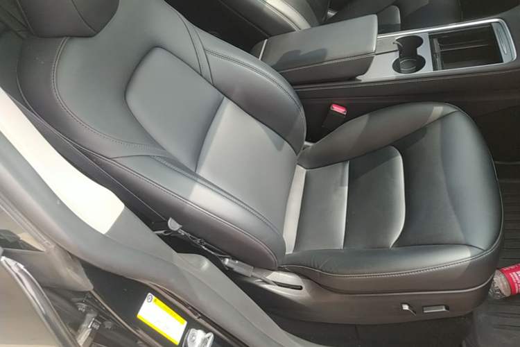 Used Tesla Model Y 2022 Revised Version Rear-Wheel Drive Right Front Seat