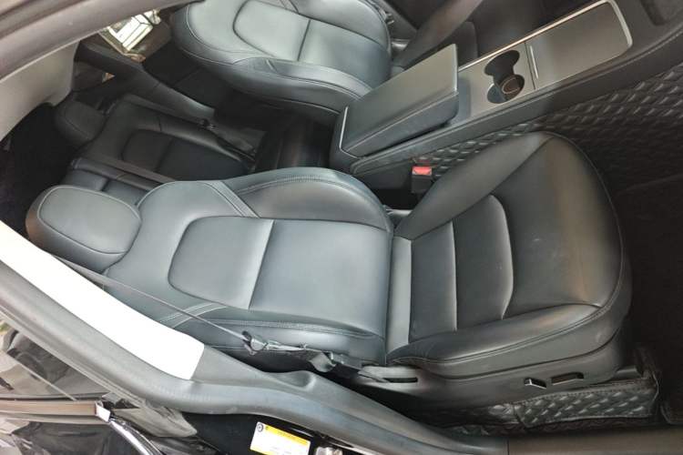 Used Tesla Model Y 2022 Revised Version Rear-Wheel Drive Right Front Seat