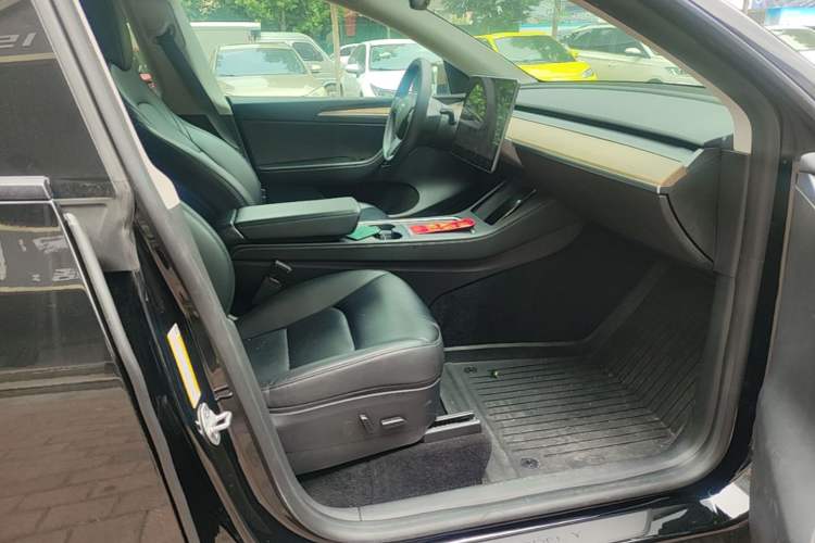 Used Tesla Model Y 2022 Revised Version Rear-Wheel Drive Right Front Seat