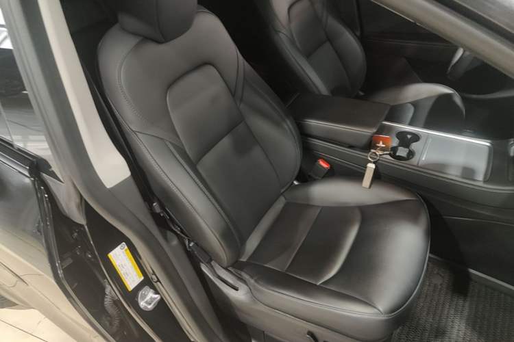 Used Tesla Model Y 2022 Revised Version Rear-Wheel Drive Right Front Seat