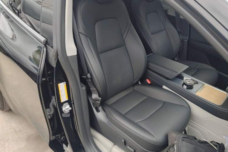 Used Tesla Model Y 2022 Revised Version Rear-Wheel Drive Right Front Seat