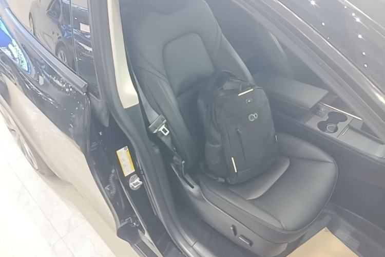 Used Tesla Model Y 2022 Revised Version Rear-Wheel Drive Right Front Seat