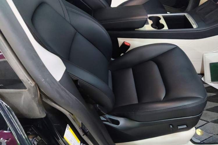 Used Tesla Model Y 2022 Revised Version Long-Range All-Wheel Drive Right Front Seat