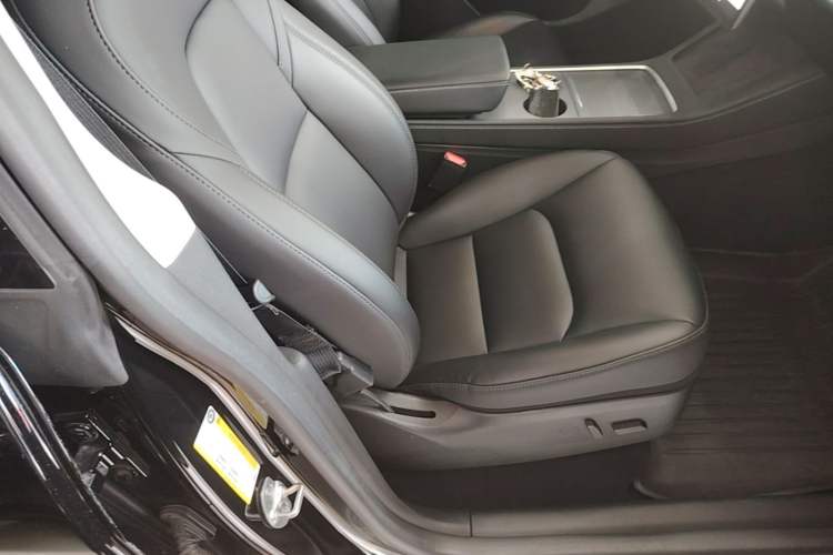 Used Tesla Model Y 2022 Revised Version Rear-Wheel Drive Right Front Seat