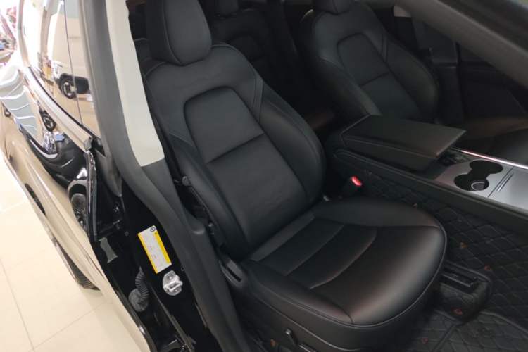 Used Tesla Model Y 2022 Revised Version Rear-Wheel Drive Right Front Seat