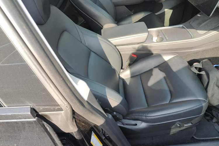 Used Tesla Model Y 2022 Revised Version Long-Range All-Wheel Drive Right Front Seat