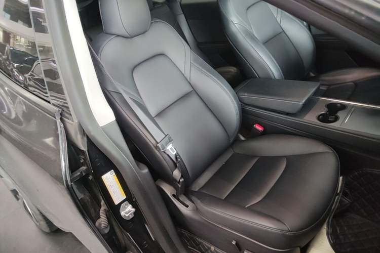 Used Tesla Model Y 2022 Revised Version Rear-Wheel Drive Right Front Seat