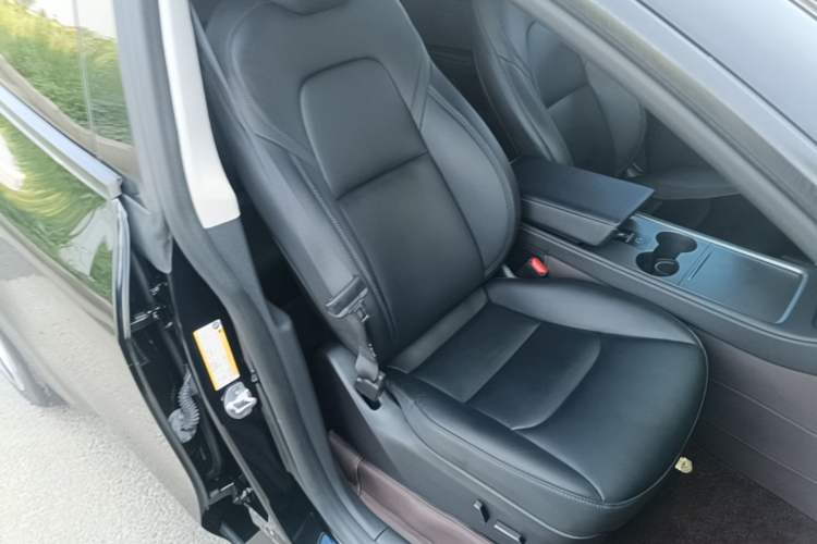 Used Tesla Model Y 2022 Revised Version Rear-Wheel Drive Right Front Seat