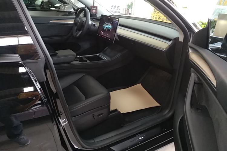 Used Tesla Model Y 2022 Revised Version Rear-Wheel Drive Right Front Seat