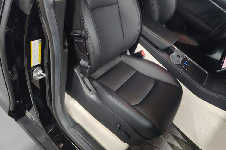 Used Tesla Model Y 2022 Revised Version Rear-Wheel Drive Right Front Seat