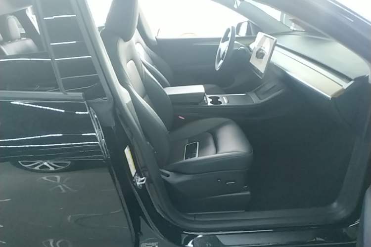 Used Tesla Model Y 2022 Revised Version Rear-Wheel Drive Right Front Seat