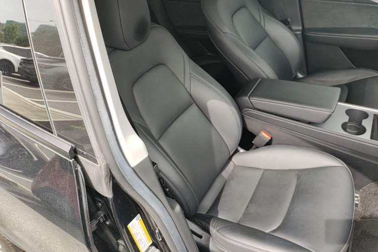 Used Tesla Model Y 2022 Revised Version Rear-Wheel Drive Right Front Seat