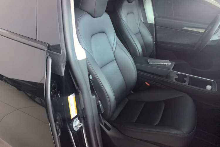 Used Tesla Model Y 2022 Revised Version Long-Range All-Wheel Drive Right Front Seat