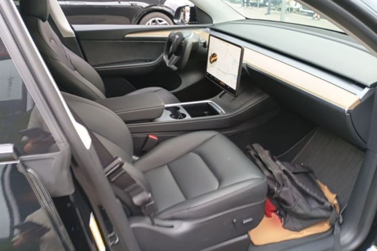 Used Tesla Model Y 2022 Revised Version Rear-Wheel Drive Right Front Seat