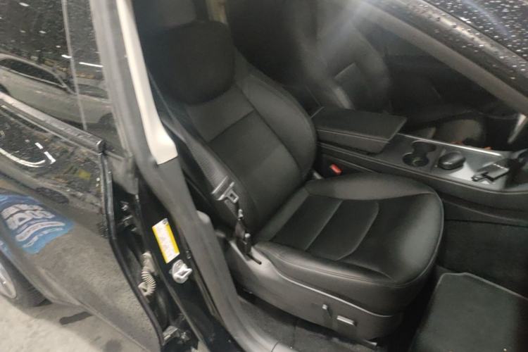 Used Tesla Model Y 2022 Revised Version Rear-Wheel Drive Right Front Seat