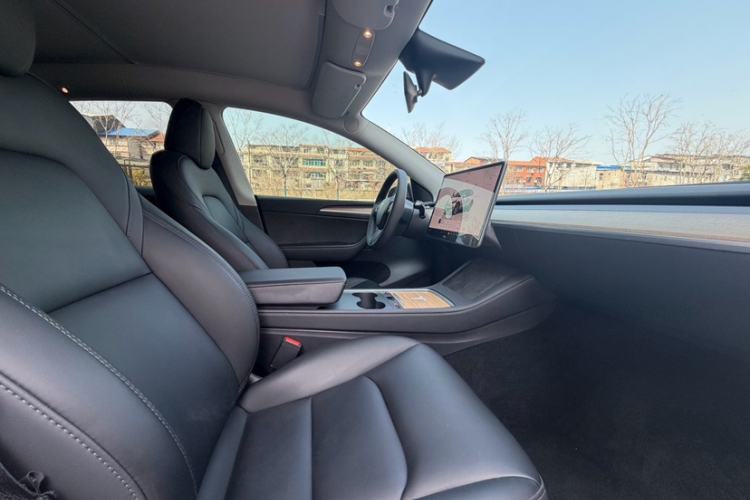 Used Tesla Model Y 2022 Revised Version Rear-Wheel Drive Right Front Seat