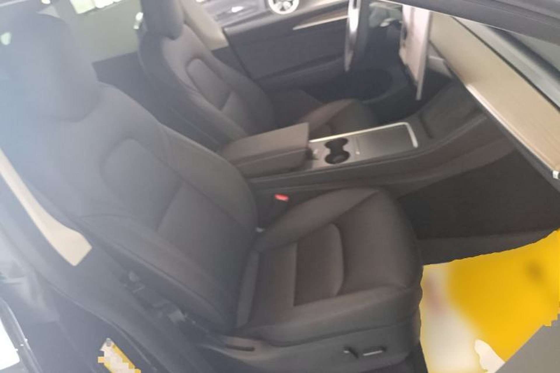 Used Tesla Model Y 2022 Long-Range All-Wheel-Drive Version Right Front Seat
