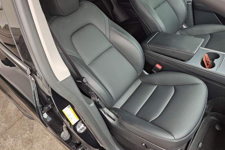 Used Tesla Model Y 2022 Revised Version Rear-Wheel Drive Right Front Seat