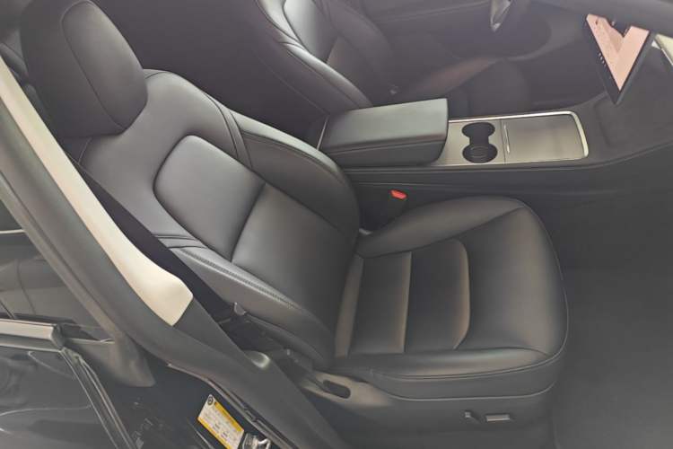 Used Tesla Model Y 2022 Revised Version Rear-Wheel Drive Right Front Seat