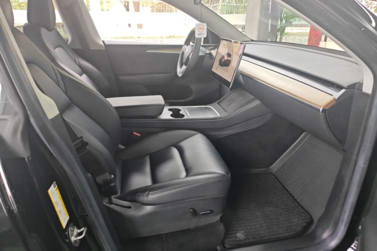 Used Tesla Model Y 2022 Revised Version Rear-Wheel Drive Right Front Seat