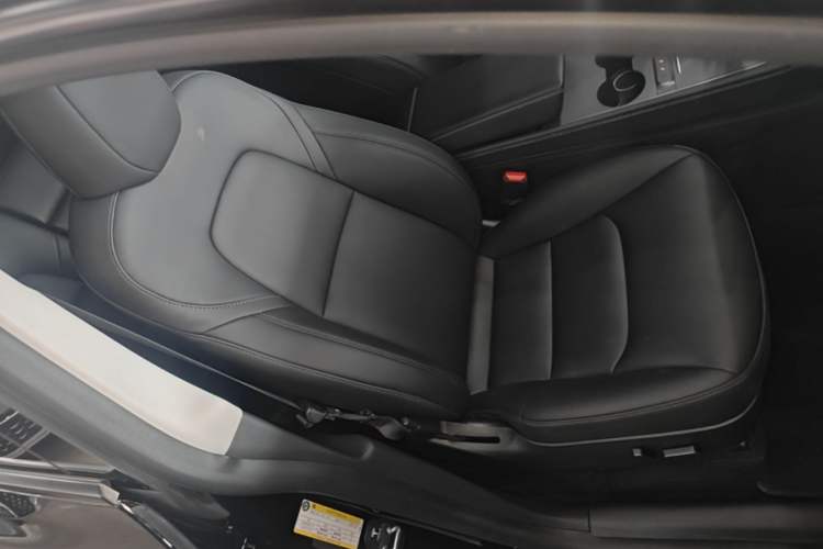 Used Tesla Model Y 2022 Revised Version Rear-Wheel Drive Right Front Seat