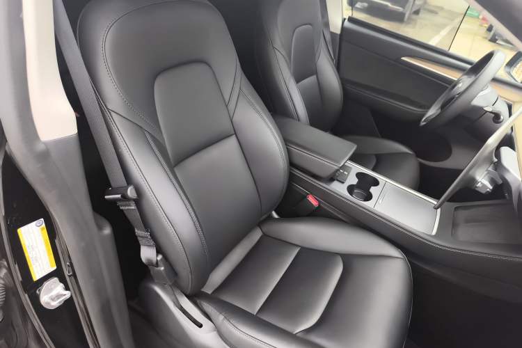 Used Tesla Model Y 2022 Revised Version Rear-Wheel Drive Right Front Seat
