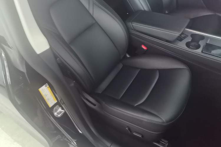 Used Tesla Model Y 2022 Revised Version Rear-Wheel Drive Right Front Seat