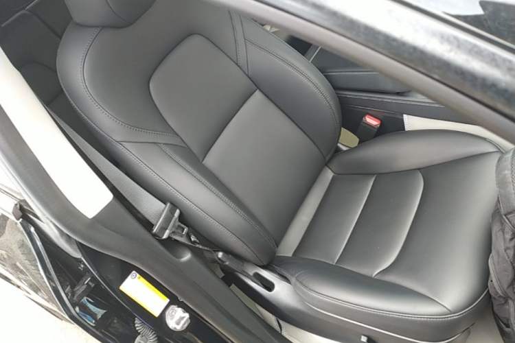 Used Tesla Model Y 2022 Revised Version Rear-Wheel Drive Right Front Seat