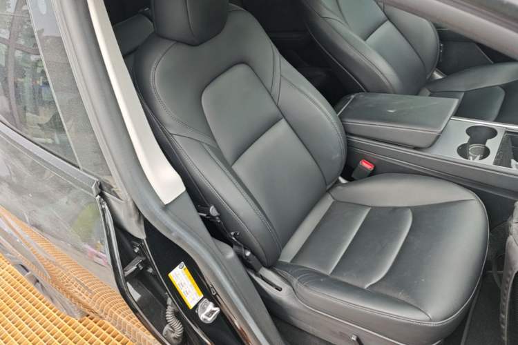 Used Tesla Model Y 2022 Revised Version Rear-Wheel Drive Right Front Seat