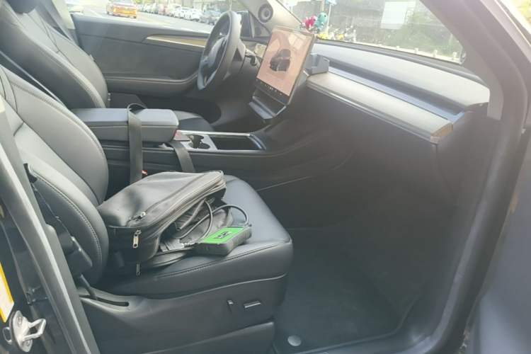 Used Tesla Model Y 2022 Revised Version Rear-Wheel Drive Right Front Seat