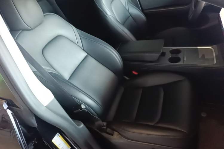 Used Tesla Model Y 2022 Revised Version Rear-Wheel Drive Right Front Seat