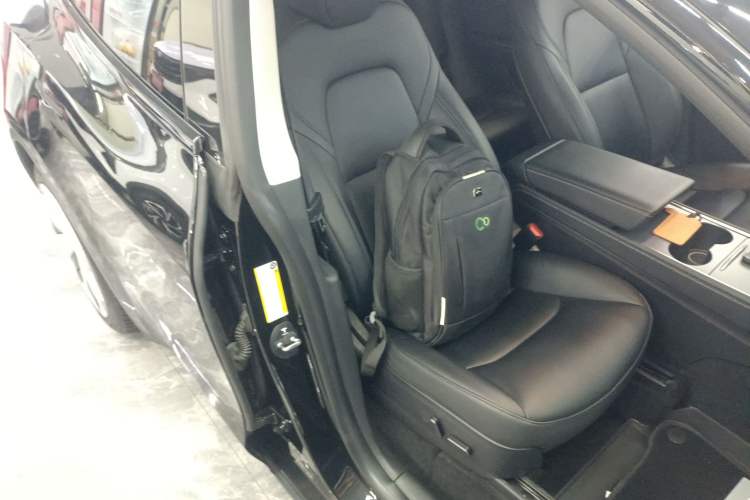 Used Tesla Model Y 2022 Revised Version Rear-Wheel Drive Right Front Seat