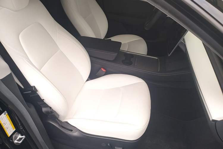 Used Tesla Model Y 2022 Revised Version Long-Range All-Wheel Drive Right Front Seat