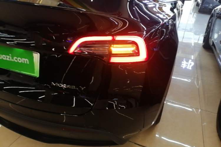 Used Tesla Model Y 2022 Revised Version Rear-Wheel Drive Right Rear Taillight