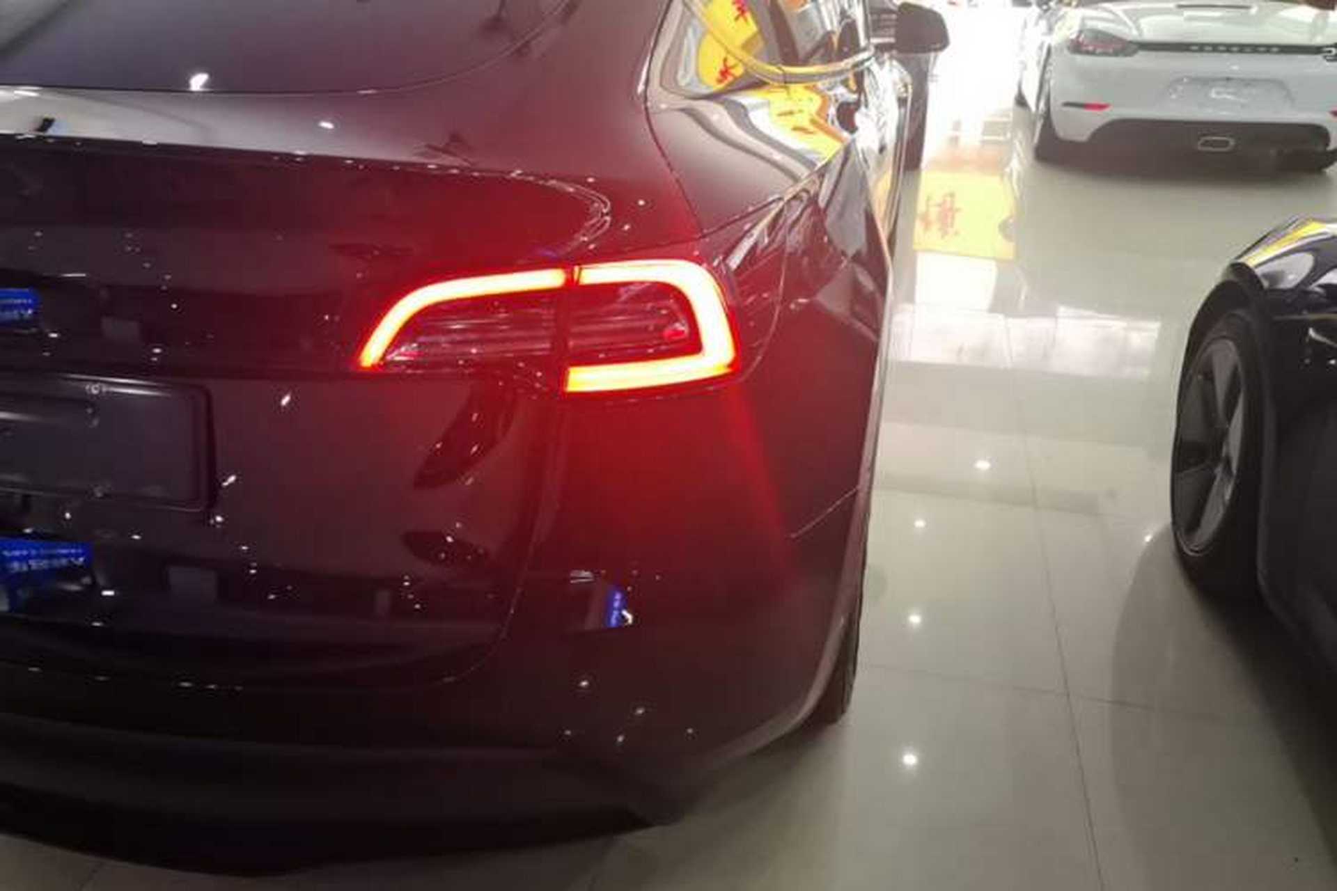 Used Tesla Model Y 2022 Revised Version Long-Range All-Wheel Drive Right Rear Taillight