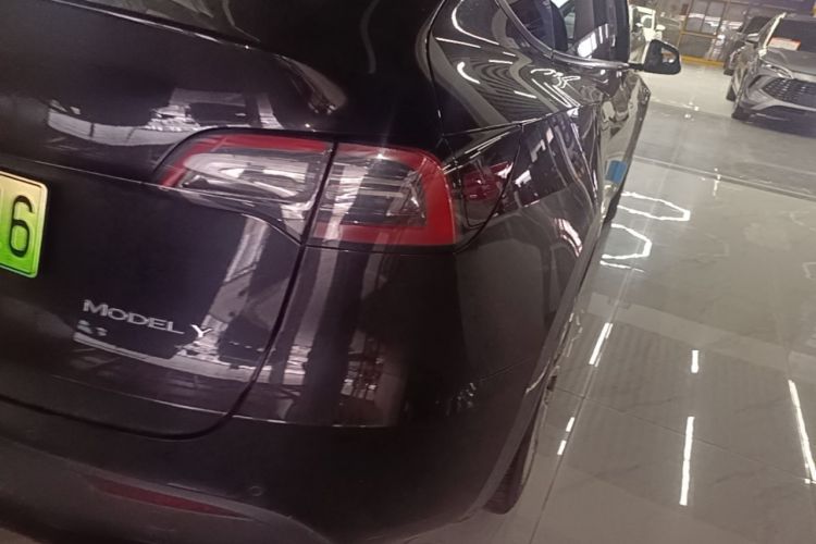 Used Tesla Model Y 2022 Rear-Wheel-Drive Version Right Rear Taillight