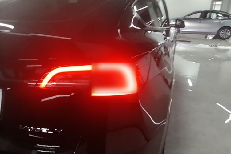 Used Tesla Model Y 2022 Revised Version Rear-Wheel Drive Right Rear Taillight