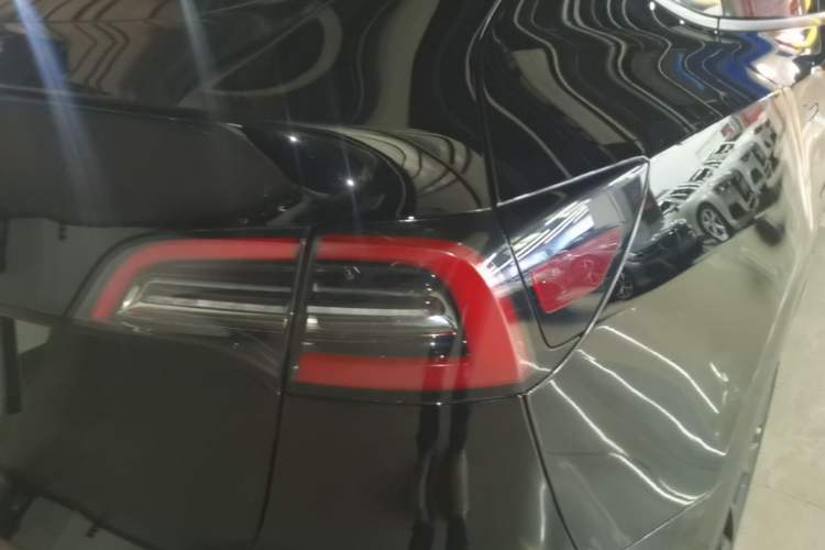 Used Tesla Model Y 2022 Revised Version Rear-Wheel Drive Right Rear Taillight