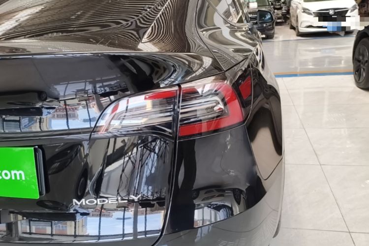 Used Tesla Model Y 2022 Revised Version Rear-Wheel Drive Right Rear Taillight