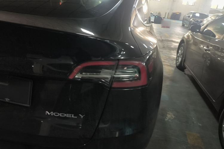 Used Tesla Model Y 2022 Revised Version Rear-Wheel Drive Right Rear Taillight