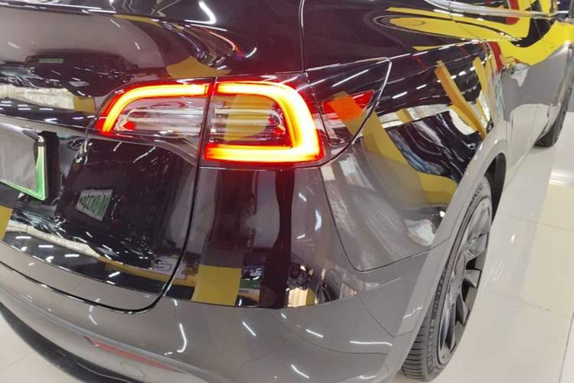 Used Tesla Model Y 2022 Rear-Wheel-Drive Version Right Rear Taillight
