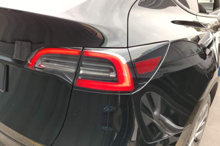 Used Tesla Model Y 2022 Revised Version Rear-Wheel Drive Right Rear Taillight