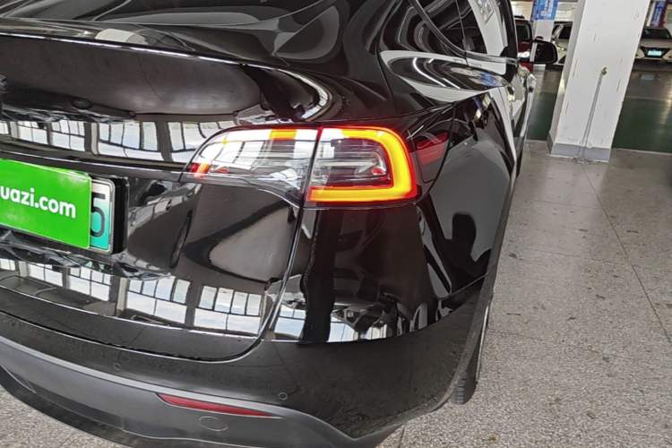 Used Tesla Model Y 2022 Rear-Wheel-Drive Version Right Rear Taillight
